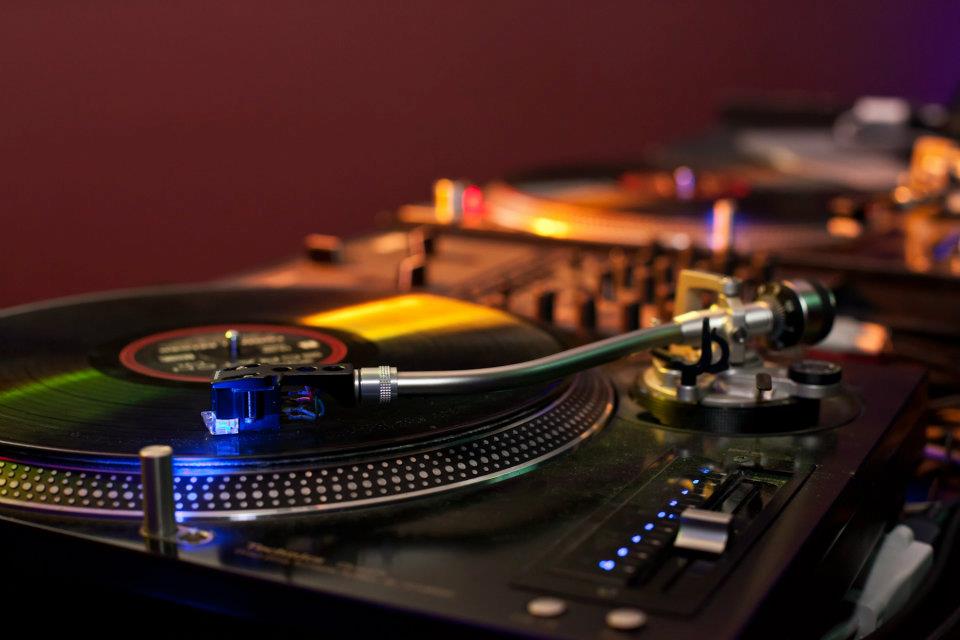 DJ Table